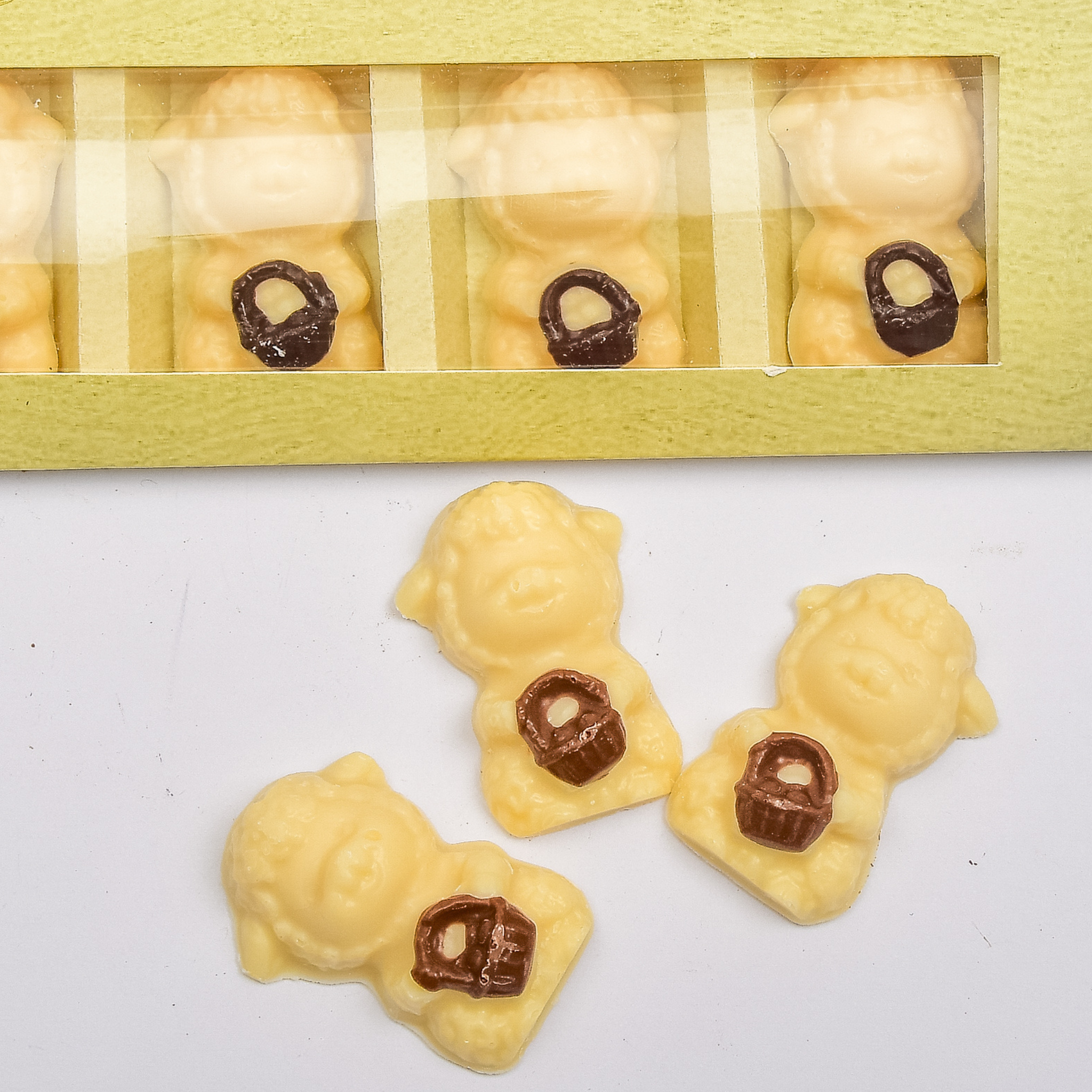 Caja 5 Ovejitas de Chocolate – Souvenir Patagónico Artesanal