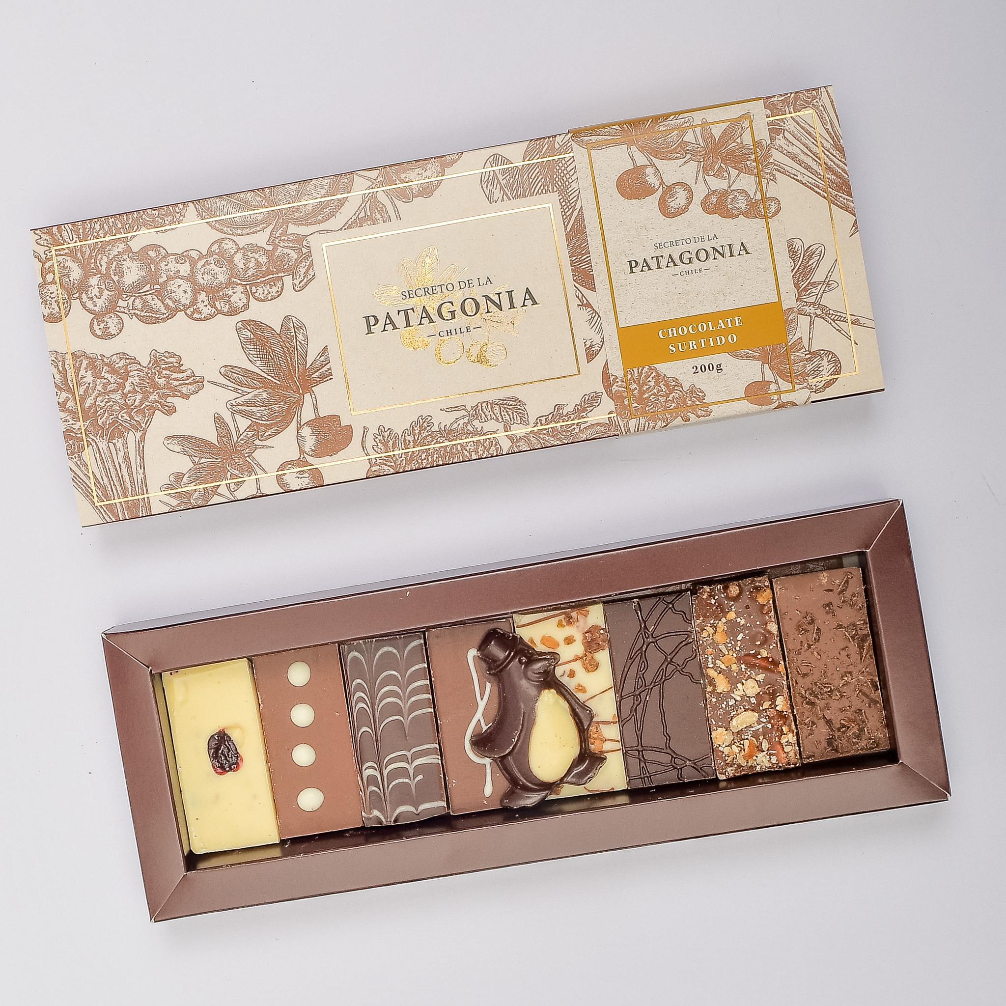 Caja Clásica Gourmet con Azúcar  8 Barras + 1 Figura Patagónica