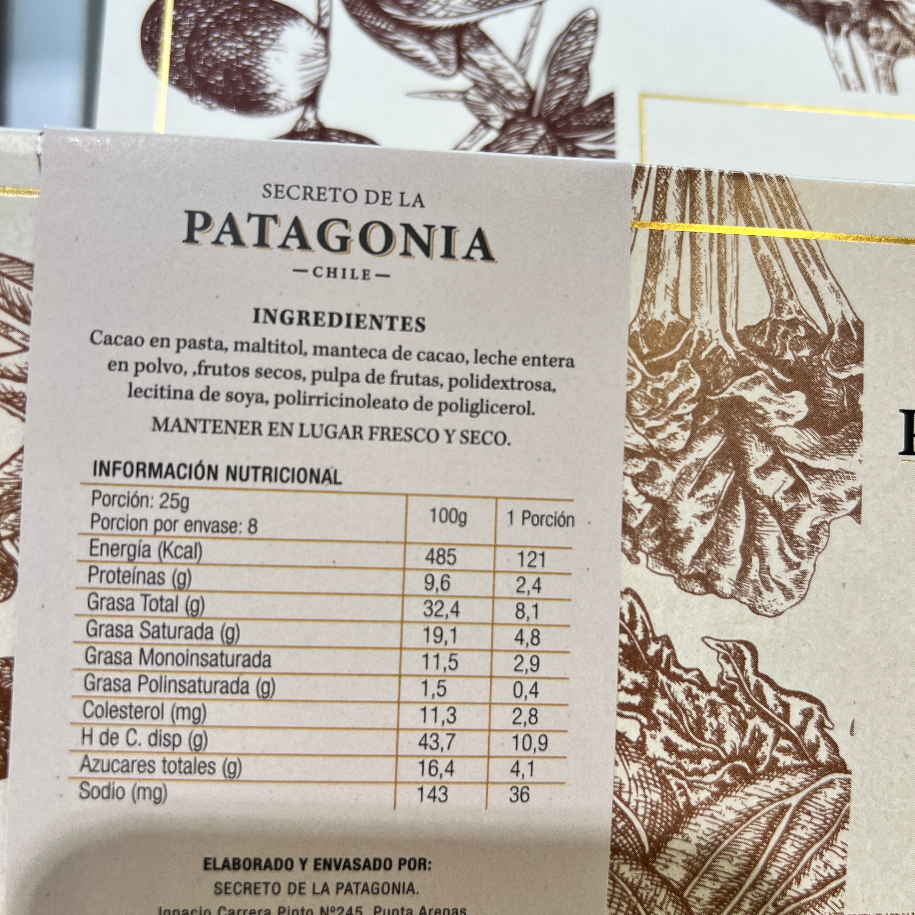 Caja Clásica Gourmet Sin Azúcar – 8 Barras + 1 Figura Patagónica